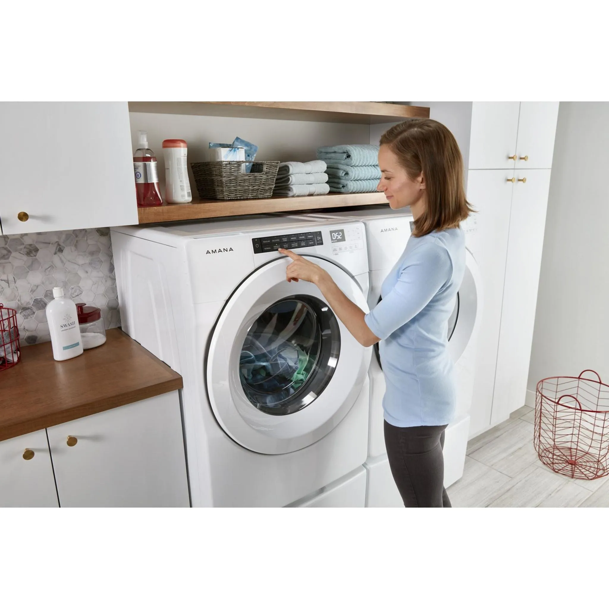Amana 7.4 cu. ft. Front Load Electric Dryer with Moisture Sensors (YNED5800HW)