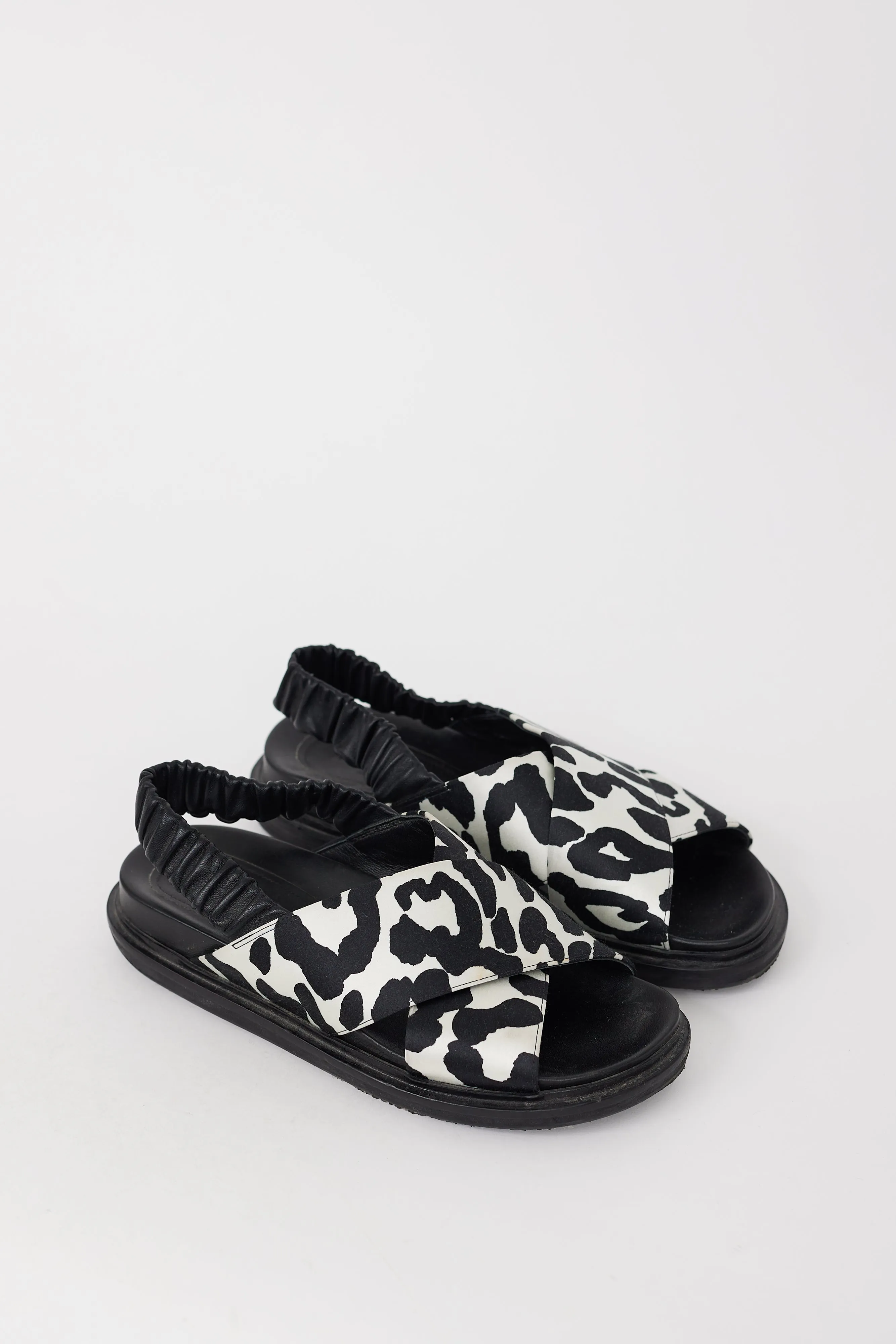 Black & White Printed Satin & Leather Fussbett Sandal