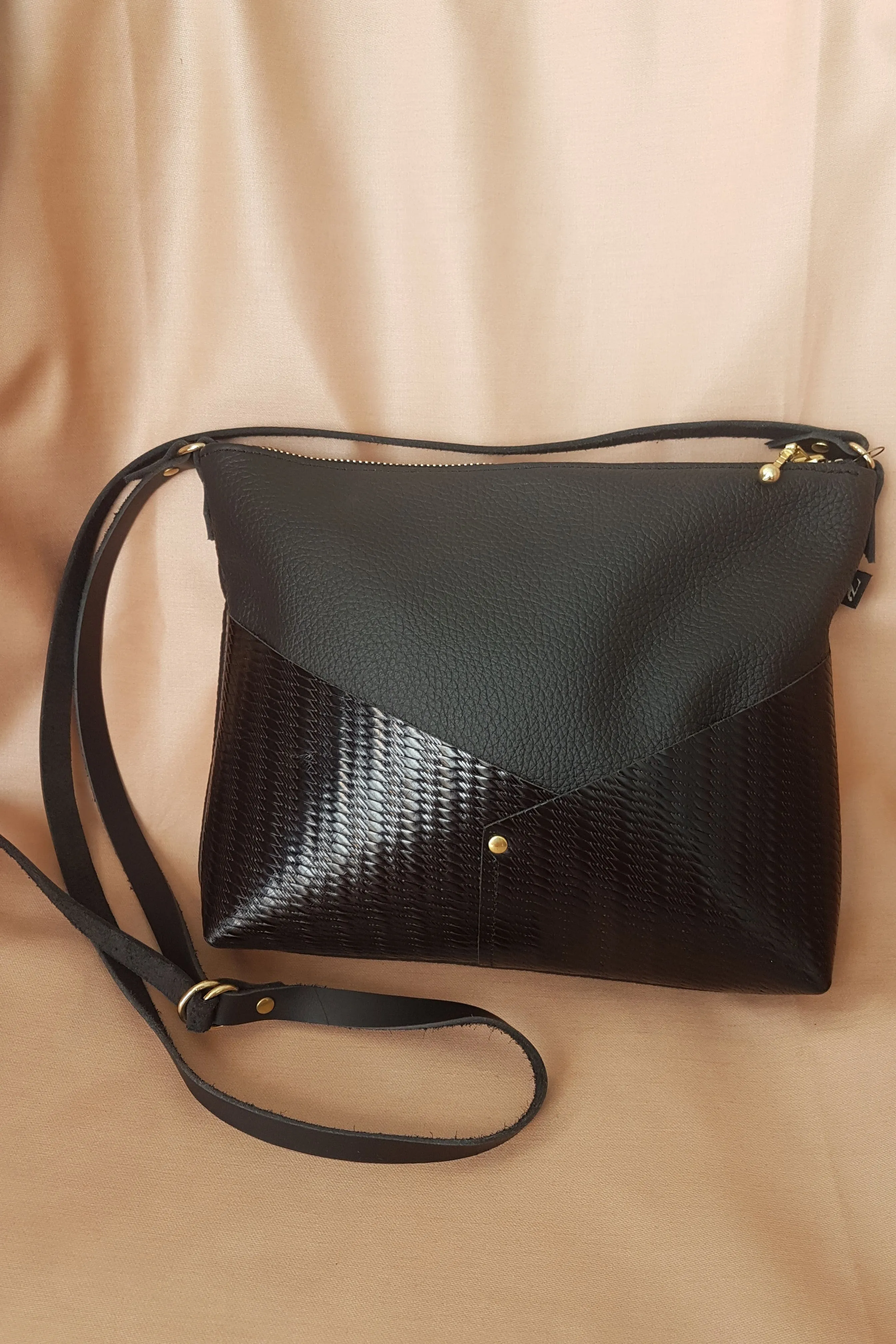 Woodstock Recycled Leather Shoulder Bag